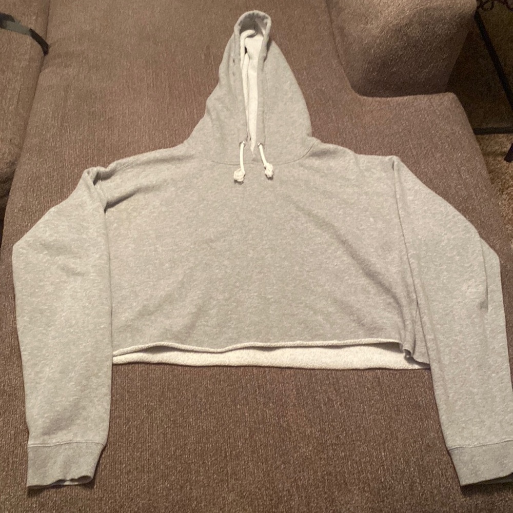 Cropped hoodie
